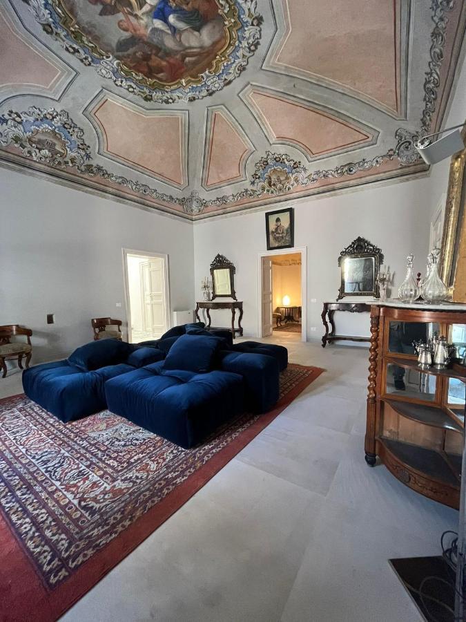Palazzo Triolo - Dimora Di Charme Bed and Breakfast Corleone Buitenkant foto